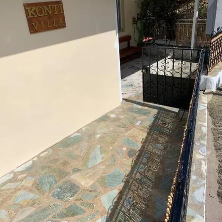בית נופש Konti *